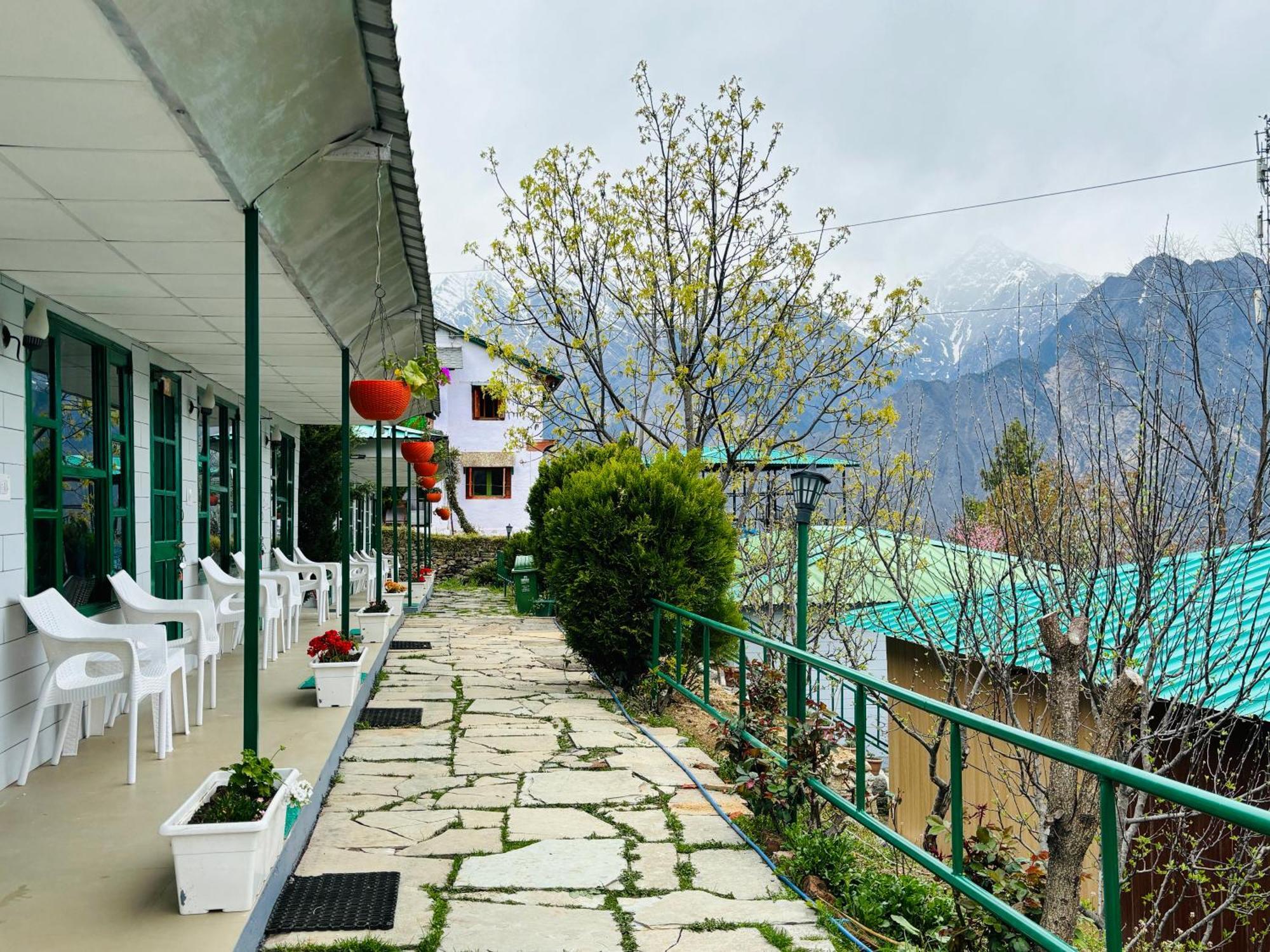 Himalayan High, Auli, By Himalayan Eco Lodges Joshīmath Zewnętrze zdjęcie